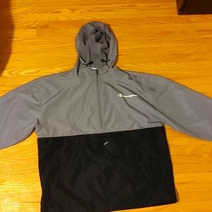 Champion windbreaker/raincoat